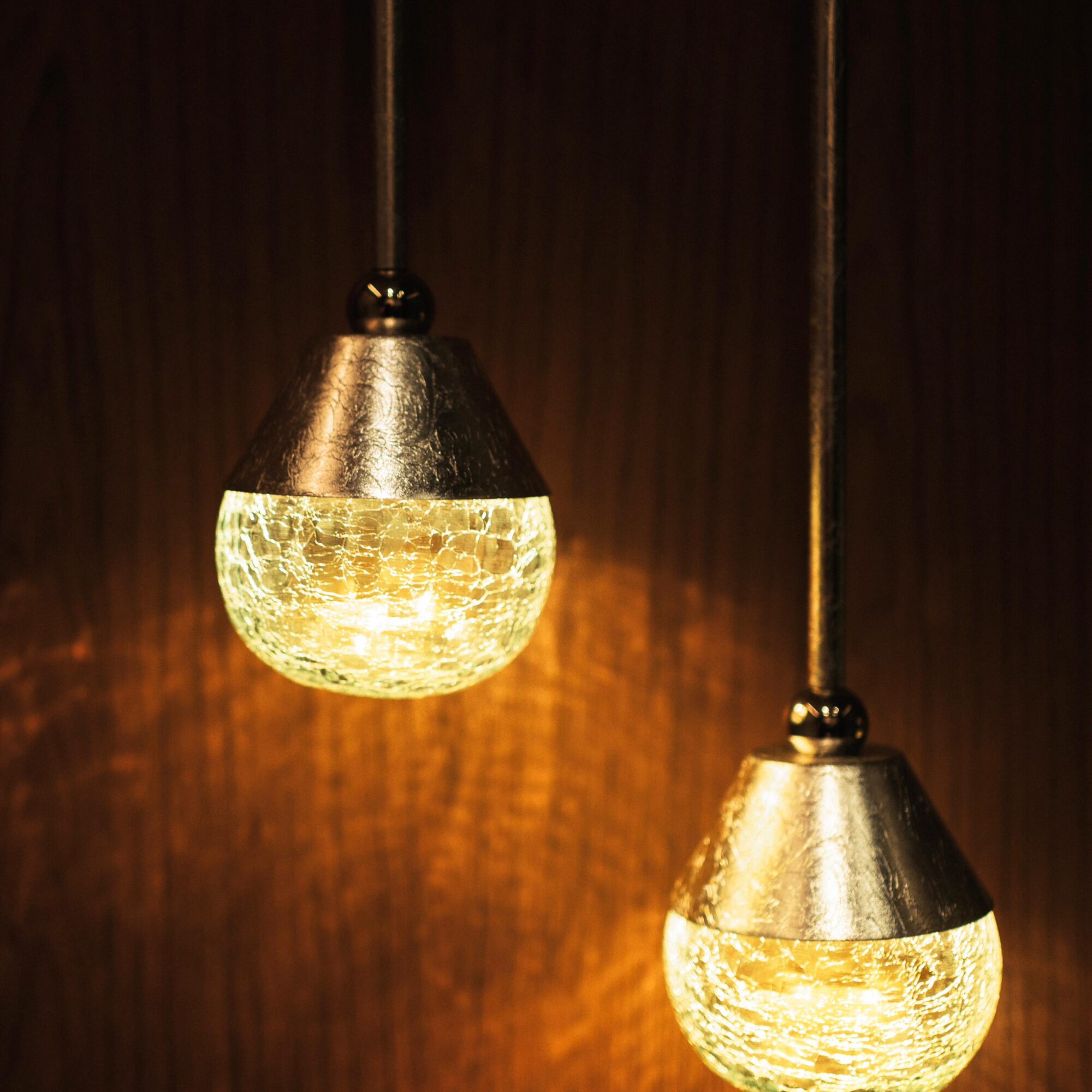 LAMPADA DA PARETE MINIMALISTA